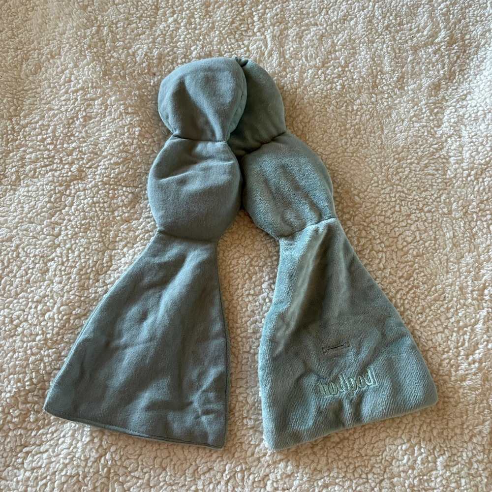 Nodpod Weighted Sleep Mask Sage Green Strap-Free Light Blocking Eye Mask 9oz - Picture 6 of 11